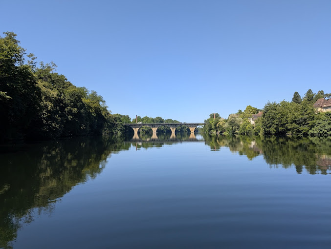 Pont de Lalinde sur la Dordogne